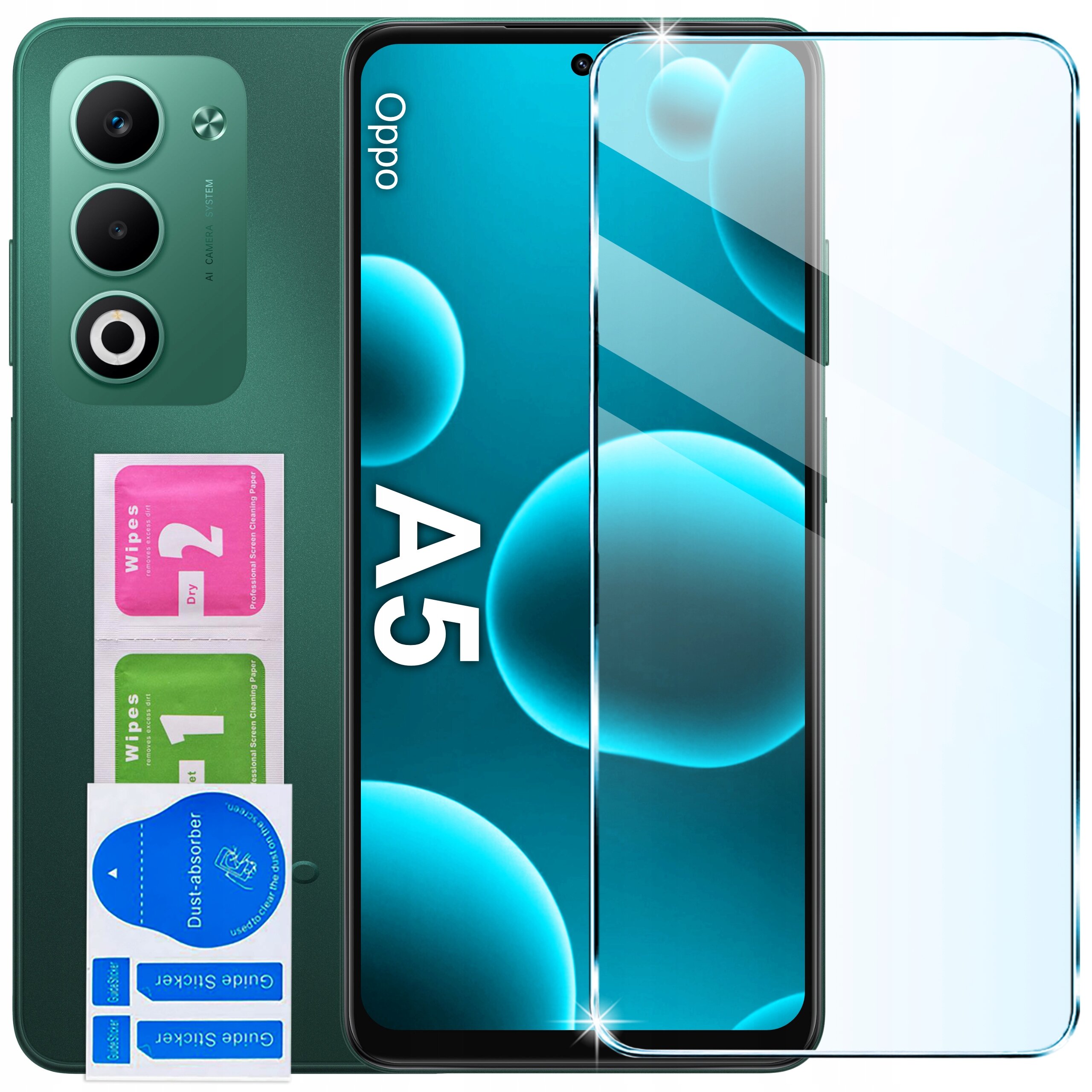 Na obrazie widoczny jest zielony telefon Oppo A5 z trzema aparatami oraz szkło ochronne na ekran. Obok znajdują się trzy ściereczki do czyszczenia oznaczone jako \'Wipes 1\', \'Wipes 2\' i \'Dust-absorber\'.