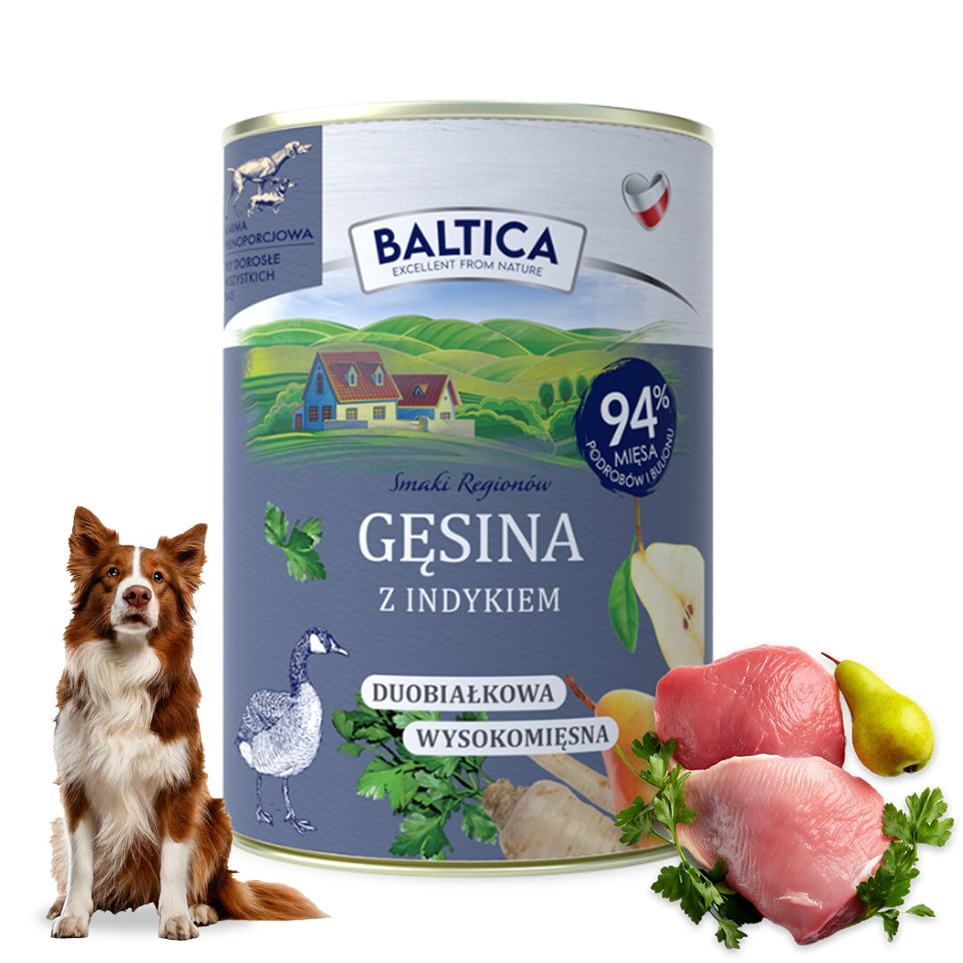 Puszka karmy dla psa marki Baltica z etykietą \'Gęsina z Indykiem\', zawierająca 94% mięsa. Obok puszki widoczny jest pies oraz kawałki mięsa i gruszka.