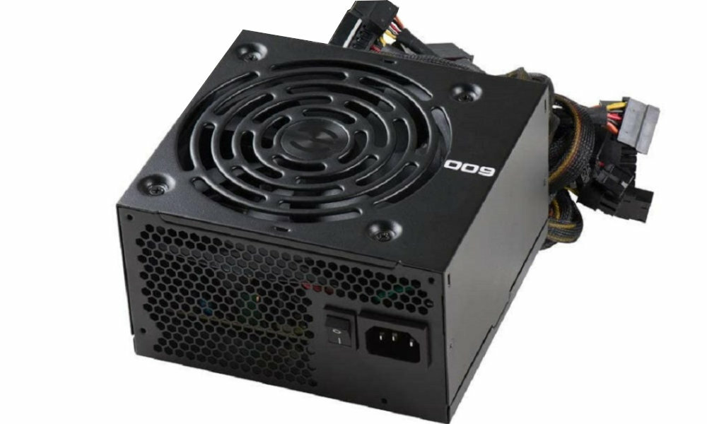 EVGA W1 600W 80 Plus box