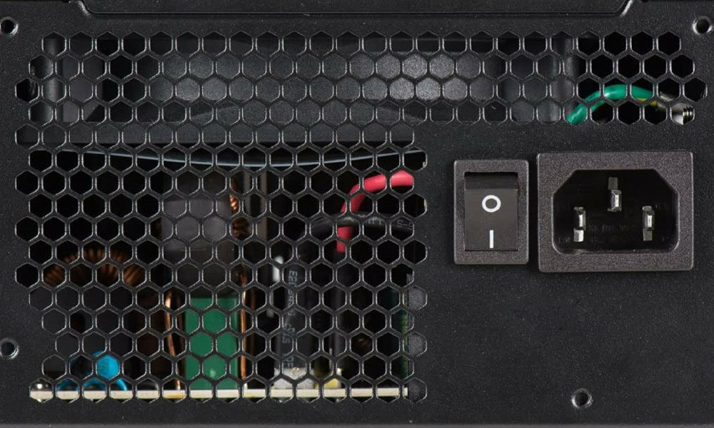 EVGA W1 600W 80 Plus kable tyl