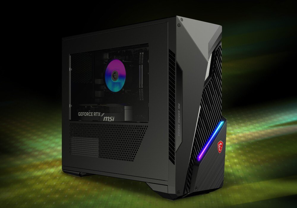Obudowa komputera z widocznym logo MSI i podświetleniem RGB. Wewnątrz znajduje się karta graficzna z napisem \'GeForce RTX\'.