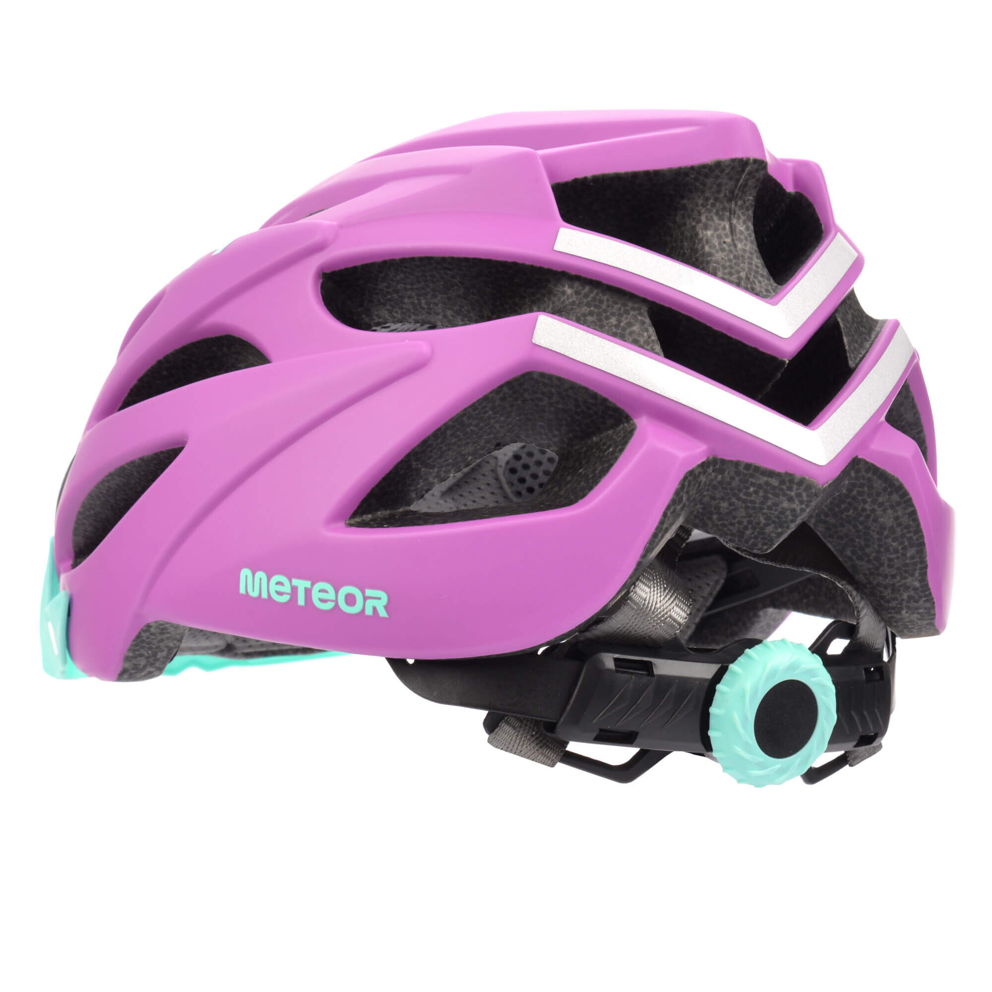 Fioletowy kask rowerowy z otworami wentylacyjnymi i regulacją, z logo \'METEOR\' na boku.