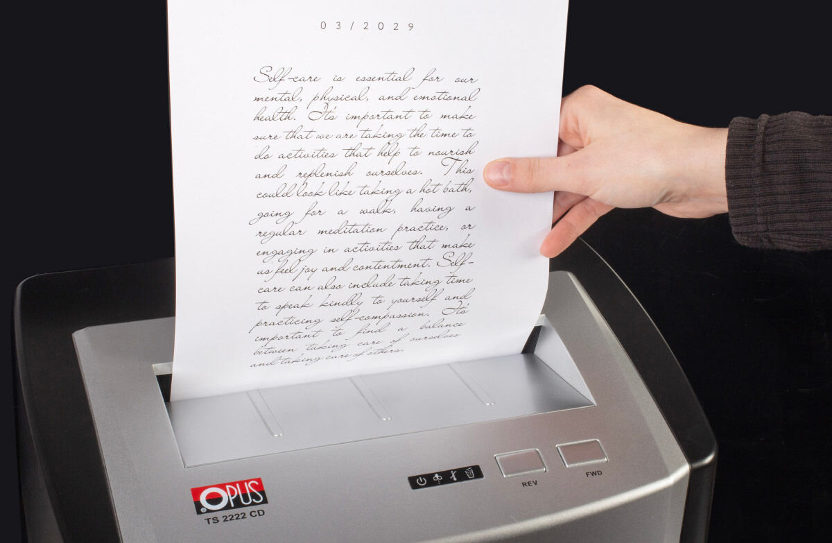 Niszczarka OPUS TS 2222 CD 28 L, P-3, Ścinki, Automatyczny Start/Stop, Funkcja cofania niszczy do 22 arkuszy papieru o gramaturze 80 g/m2 CD/DVD karty płatnicze odporna na zszywki biurowe