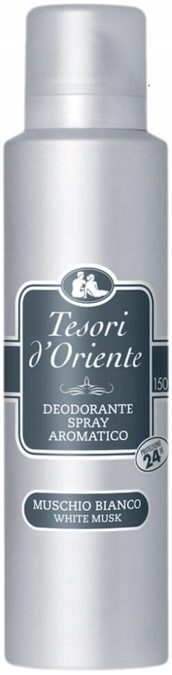 Srebrny dezodorant w sprayu z etykietą \'Tesori d\'Oriente DEODORANTE SPRAY AROMATICO MUSCHIO BIANCO WHITE MUSK\'.