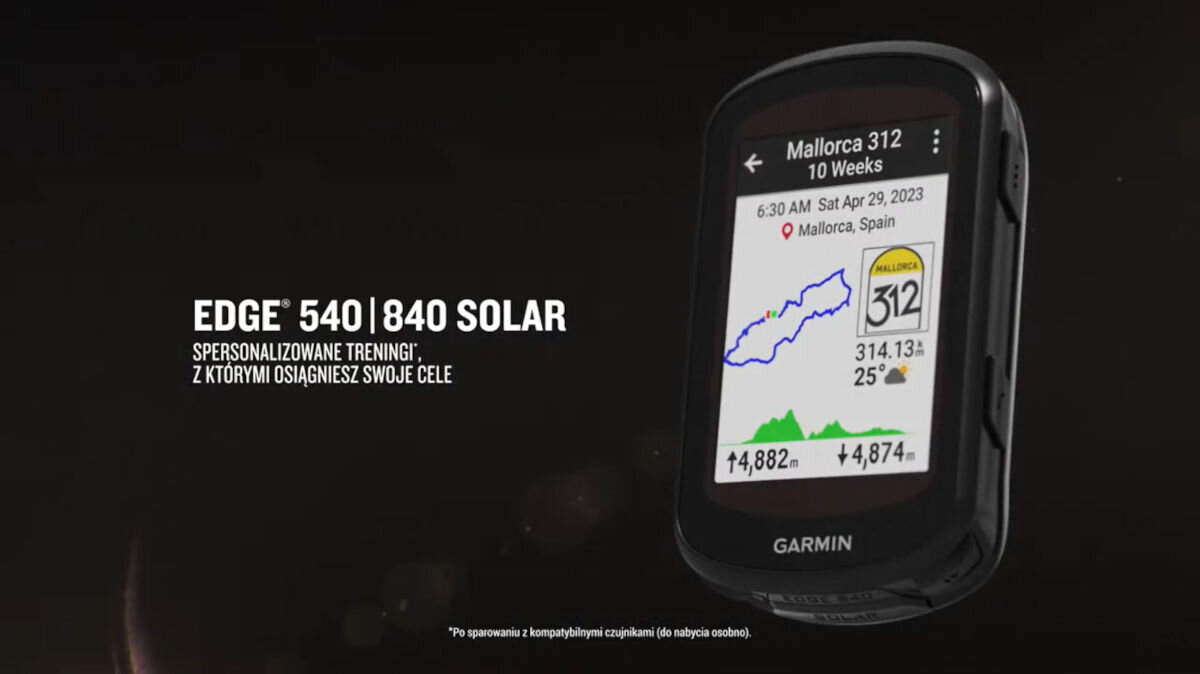 Obraz przedstawia urządzenie nawigacyjne z wyświetlaczem pokazującym trasę i dane treningowe. Obok widnieje tekst: \'EDGE 540 | 840 SOLAR SPERSONALIZOWANE TRENINGI, Z KTÓRYMI OSIĄGNIESZ SWOJE CELE\'.