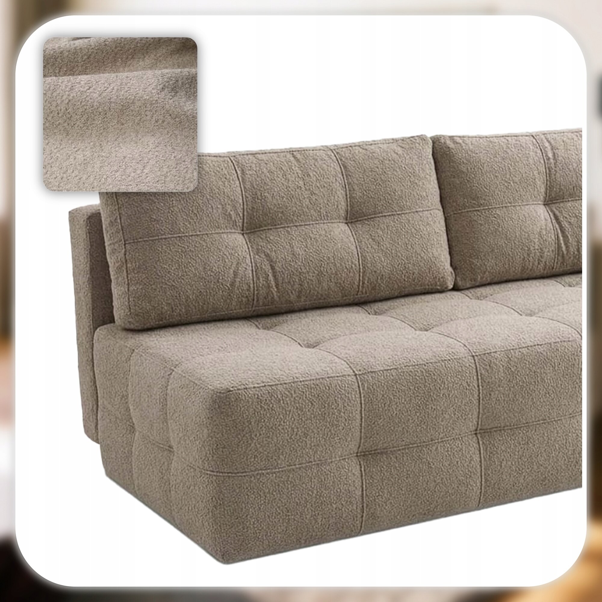 Kremowa sofa rozkładana z funkcją spania, o teksturze materiału widocznej na zbliżeniu. Sofa ma prostokątne poduszki i pikowane siedzisko.