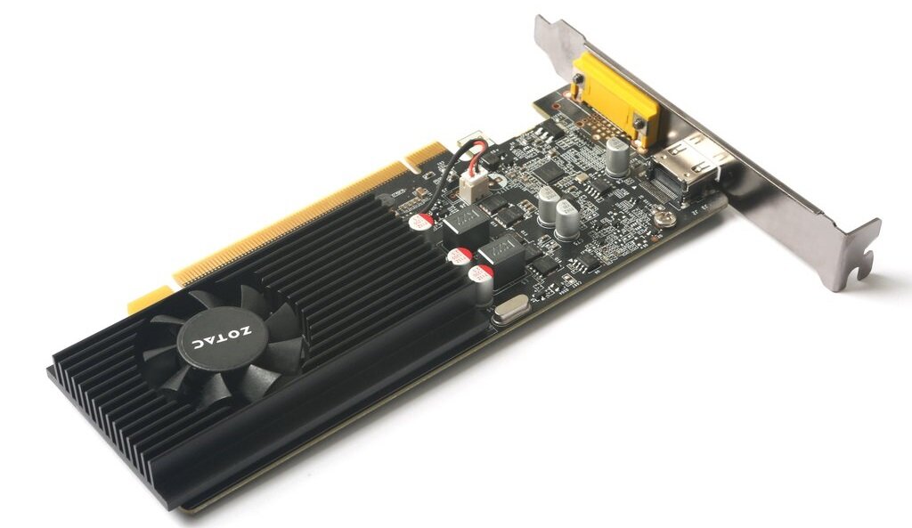 Karta graficzna ZOTAC GeForce GT 1030 2GB - system chłodzenia wentylator radiator mniejsze zużycie energii stabilizacja temperatury układu