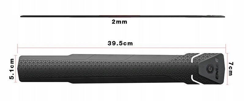Czarna osłona ochronna ramy rowerowej z teksturą, o wymiarach 39.5 cm długości, 5.1 cm szerokości i 2 mm grubości. Widoczne logo ENLEE oraz napis \'ENLEE\'.