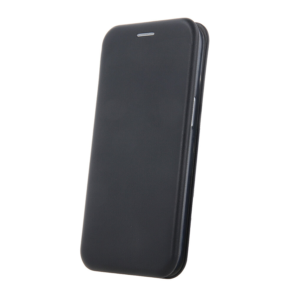 Czarne etui na telefon z klapką, wykonane z gładkiego materiału. Widoczny jest otwór na głośnik na górze etui.
