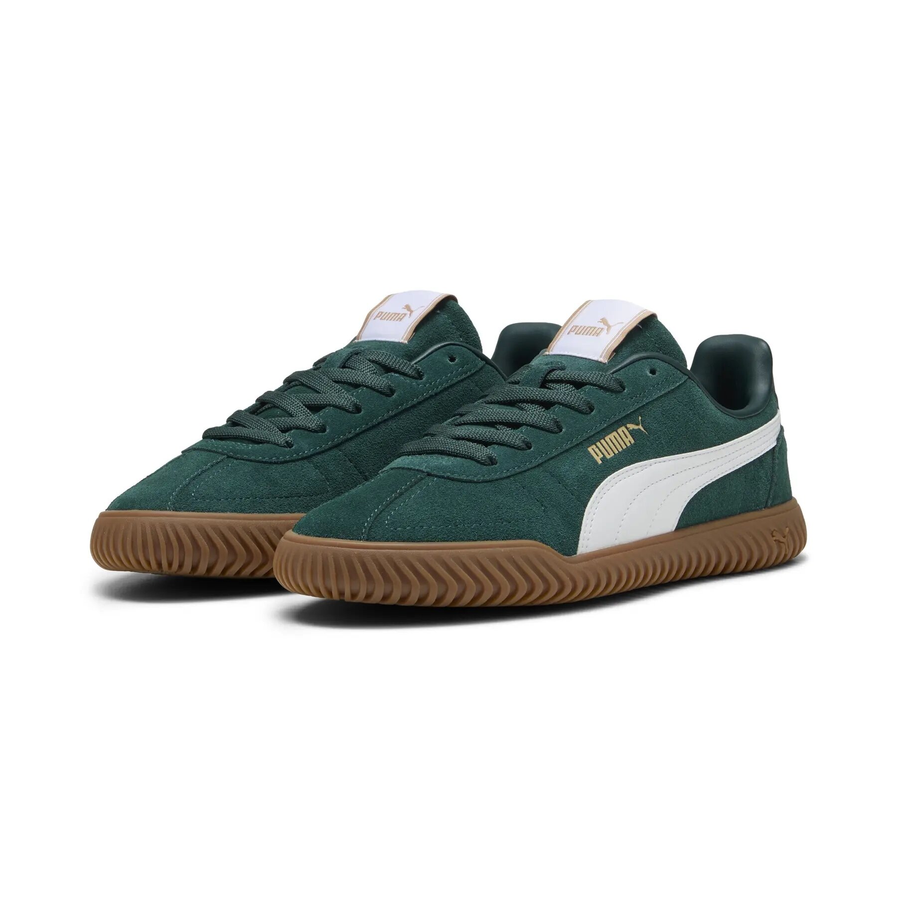 Zielone sneakersy z białym paskiem i brązową podeszwą, z widocznym logo Puma na boku.