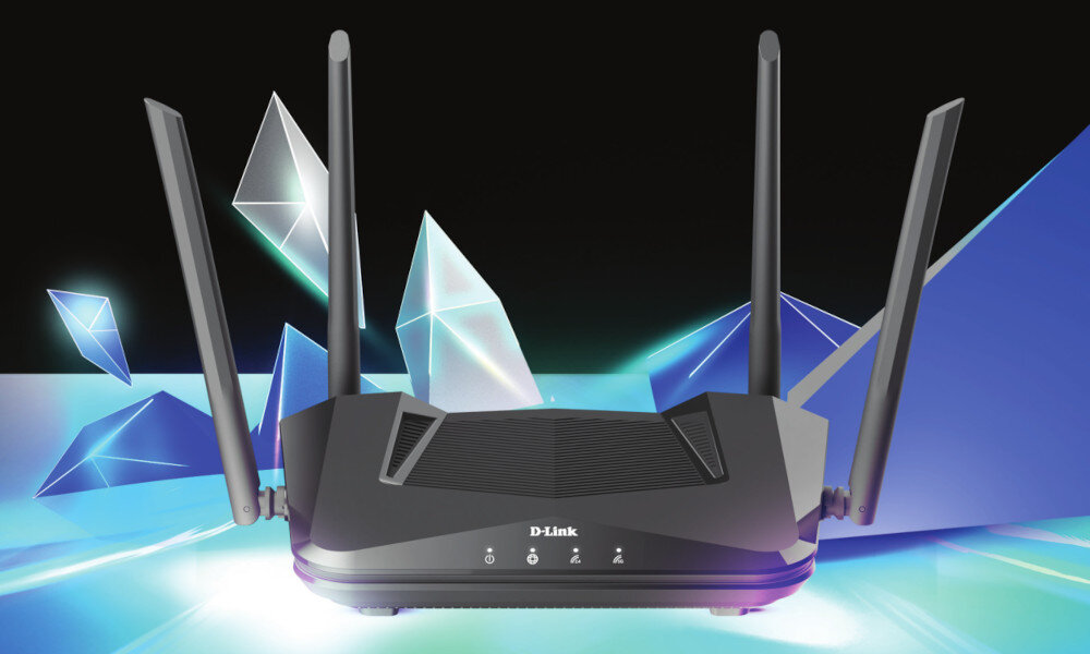 Na obrazie widoczny jest czarny router z czterema antenami, na którym znajduje się logo \'D-Link\'. W tle znajdują się abstrakcyjne, geometryczne kształty w odcieniach niebieskiego i białego.