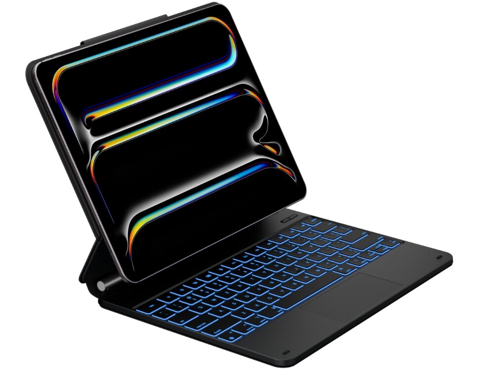 Czarne etui na iPad z klawiaturą, z podświetleniem klawiszy na niebiesko. Ekran iPada wyświetla abstrakcyjne, kolorowe wzory na czarnym tle.