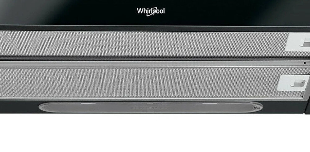 Na obrazie widoczny jest okap kuchenny z metalowymi filtrami i logo \'Whirlpool\' na górnej części. Okap ma prostokątny kształt i ciemną obudowę.