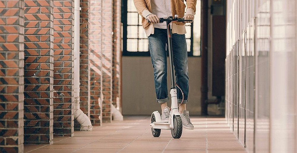 Hulajnoga elektryczna XIAOMI MiJia 365 opis cechy funkcje parametry specyfikacja