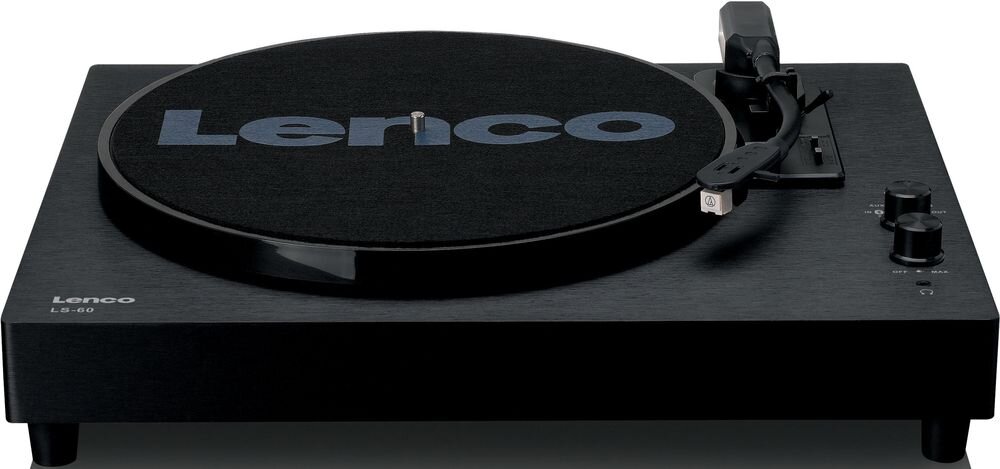 Czarny gramofon z widocznym logo \'Lenco\' na talerzu. Na obudowie znajdują się pokrętła i ramię gramofonu.