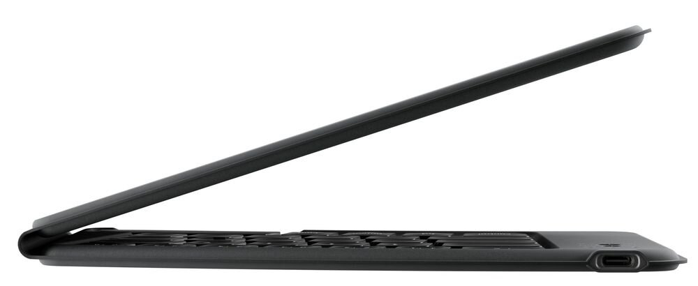 KEYCHRON B11P-K1 Klawiatura składana wygodnym transporcie Masa około 258 g Keychron B11 Pro pełną przestrzeń - klawiatura zaprezentowana z profilu z widocznym portem ładowania USB-C na dolnej krawędzi