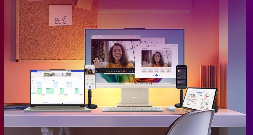 Laptop Lenovo współpracuje z monitorem, tabletem i smartfonem podczas wideokonferencji w nowoczesnym środowisku pracy hybrydowej
