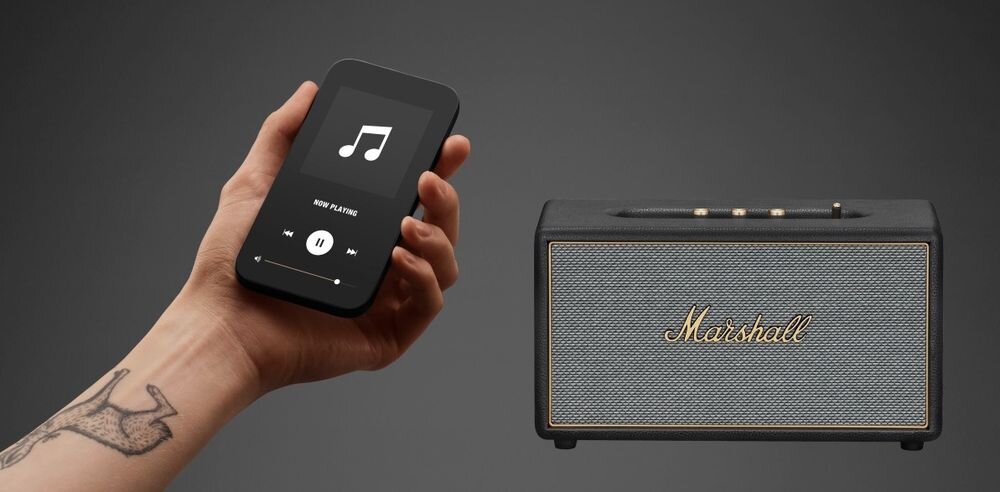 Głośnik mobilny MARSHALL Stanmore IV Bluetooth 5.3 LDAC SBC AAC LC3, urządzenie od frontu na ciemnym tle