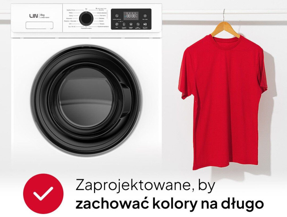 Obraz przedstawia pralkę z widocznym panelem sterowania i bębnem oraz czerwoną koszulkę na wieszaku. Na dole znajduje się tekst: \'Zaprojektowane, by zachować kolory na długo\'.