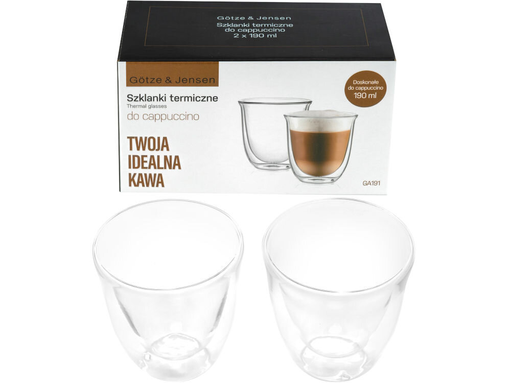 Na obrazie widoczne są dwie szklanki termiczne oraz opakowanie z napisem \'Götze & Jensen Szklanki termiczne do cappuccino 2 x 190 ml\'. Na opakowaniu znajduje się również tekst \'TWOJA IDEALNA KAWA\' oraz informacja \'Doskonałe do cappuccino 190 ml\'.