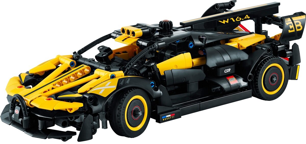Model samochodu wyścigowego z klocków LEGO w kolorach czarnym i żółtym z widocznymi detalami technicznymi. Na tylnej części pojazdu widoczne są napisy \'W16.4\' i \'EB\'.