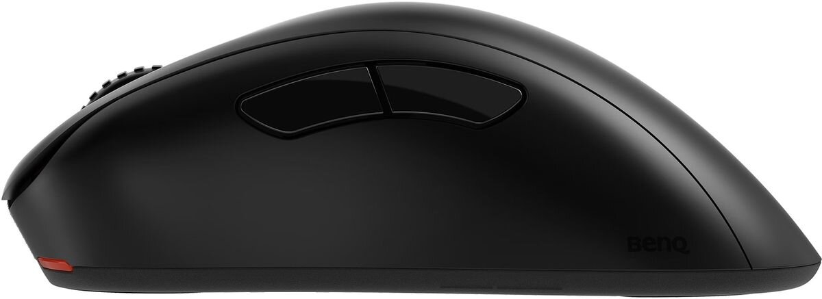 Czarna mysz komputerowa z dwoma przyciskami bocznymi i logo \'benq\' na boku. Mysz ma ergonomiczny kształt i matowe wykończenie.