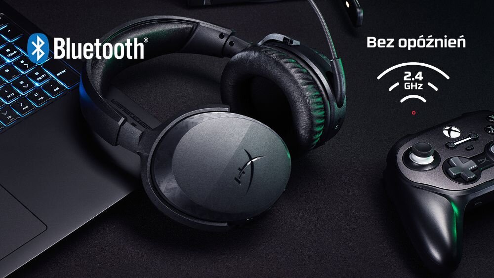 Słuchawki HYPERX Cloud Stinger 3 Wireless Xbox z łącznością 2,4 GHz do grania i Bluetooth do urządzeń mobilnych, słuchawki leżące obok laptopa