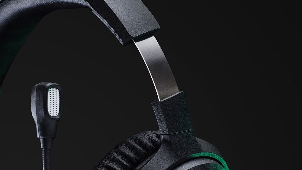 Słuchawki HYPERX Cloud Stinger 3 Wireless Xbox ze wzmocnioną konstrukcją i metalowymi suwakami do intensywnego użytkowania, kadr na pałąk słuchawek