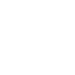 Ikona przedstawiająca piekarnik z symbolem aparatu fotograficznego w prawym dolnym rogu. Całość jest w kolorze białym na przezroczystym tle.