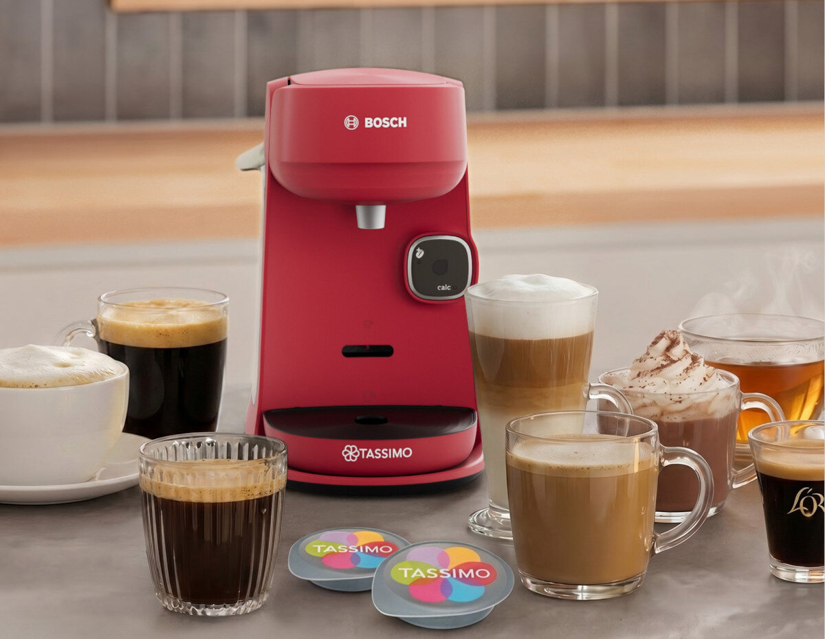 Ekspres BOSCH Tassimo Harmony Plus TAS173B automatycznie rozpoznaje kapsułki i rodzaj napoju Czerwony