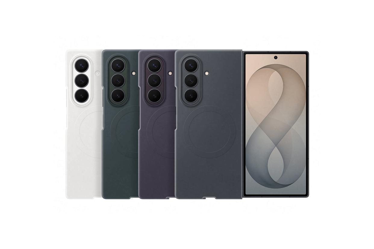 Telefon Galazy Z Fold8 Ultra z prezentacją etui w kolorach czarnym, fioletowym, kremowym, zielonym Na obrazie widoczne są cztery etui na telefon w różnych kolorach: białym, zielonym, fioletowym i ciemnoszarym, obok telefonu z wyświetlaczem pokazującym wzór w kształcie cyfry osiem.