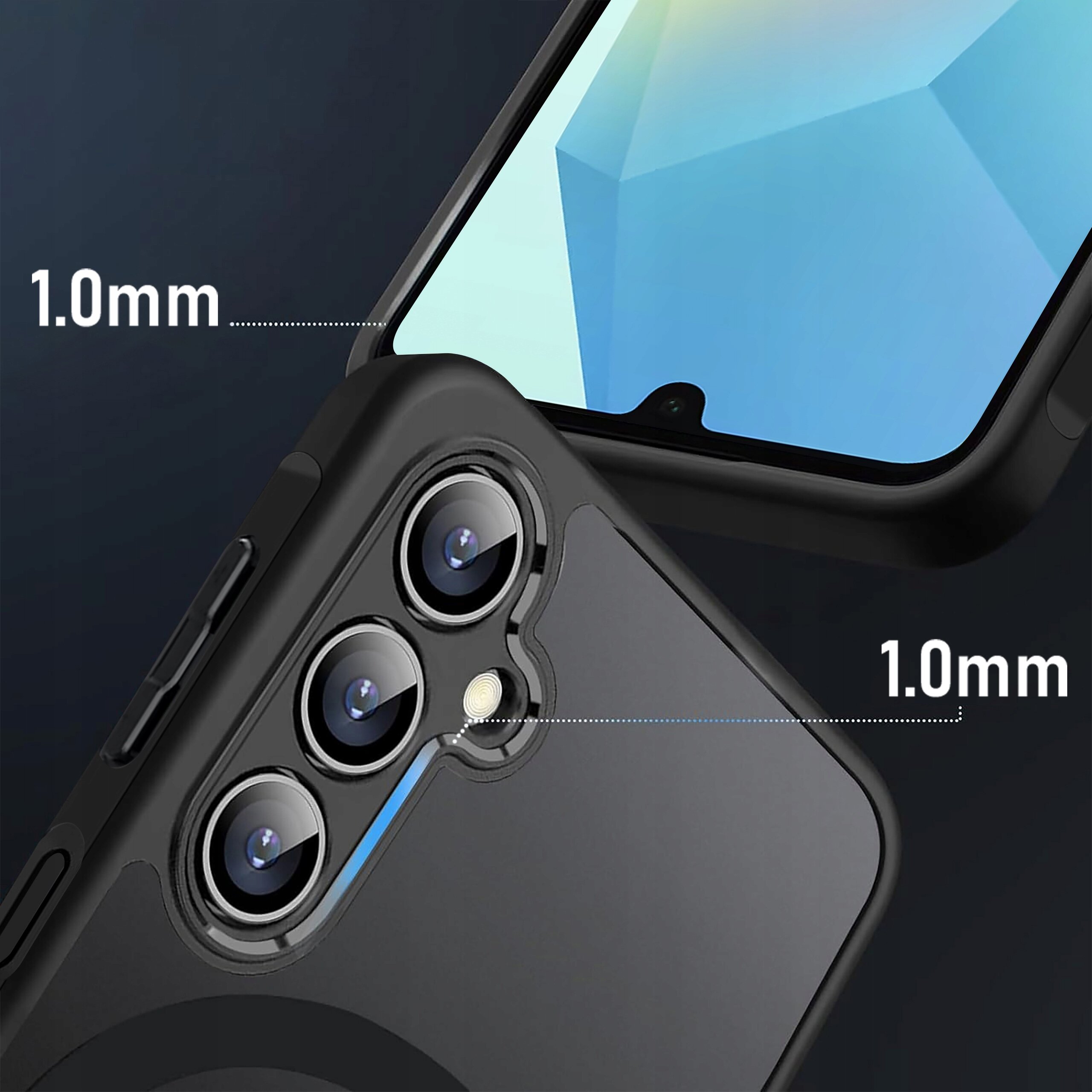 Obraz przedstawia czarne etui na telefon z trzema widocznymi obiektywami aparatu i napisem \'1.0mm\'.