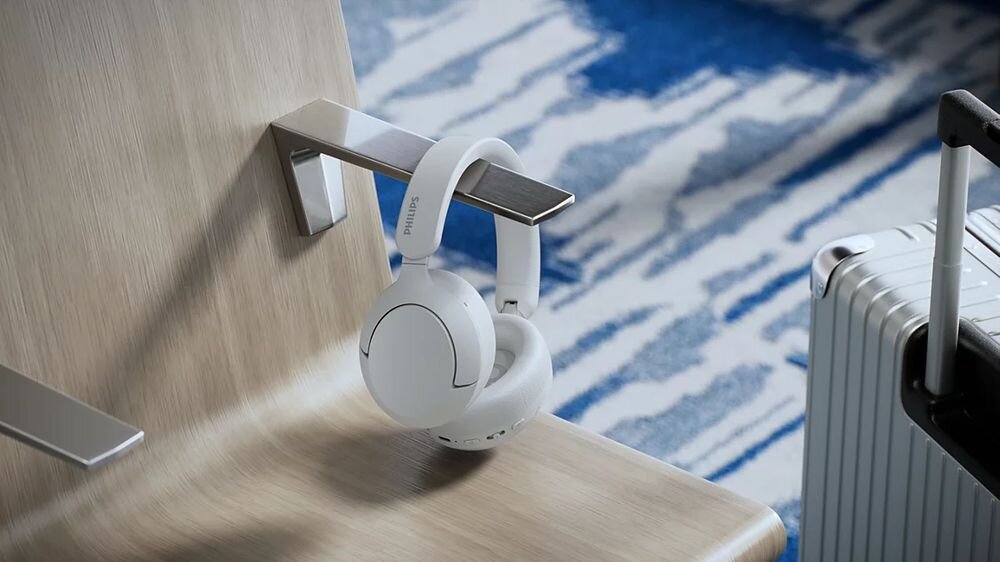 Słuchawki nauszne PHILIPS TAH6000WT ANC, przetworniki 40 mm, Dynamic Bass, bogaty bas, słuchawki zawieszone na rączce krzesła