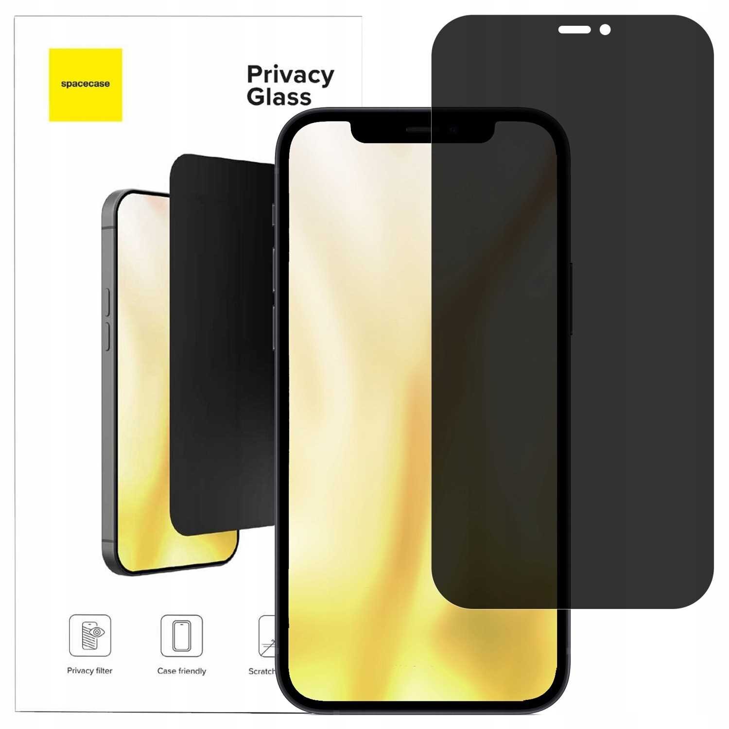 Obraz przedstawia szkło prywatyzujące SPACECASE Glass Privacy do iPhone 12/12 Pro, z widocznym opakowaniem i samym szkłem na telefonie. Na opakowaniu znajduje się logo \'spacecase\' oraz napisy \'Privacy Glass\', a także ikony wskazujące na funkcje: filtr prywatności, kompatybilność z etui i odporność na zarysowania.