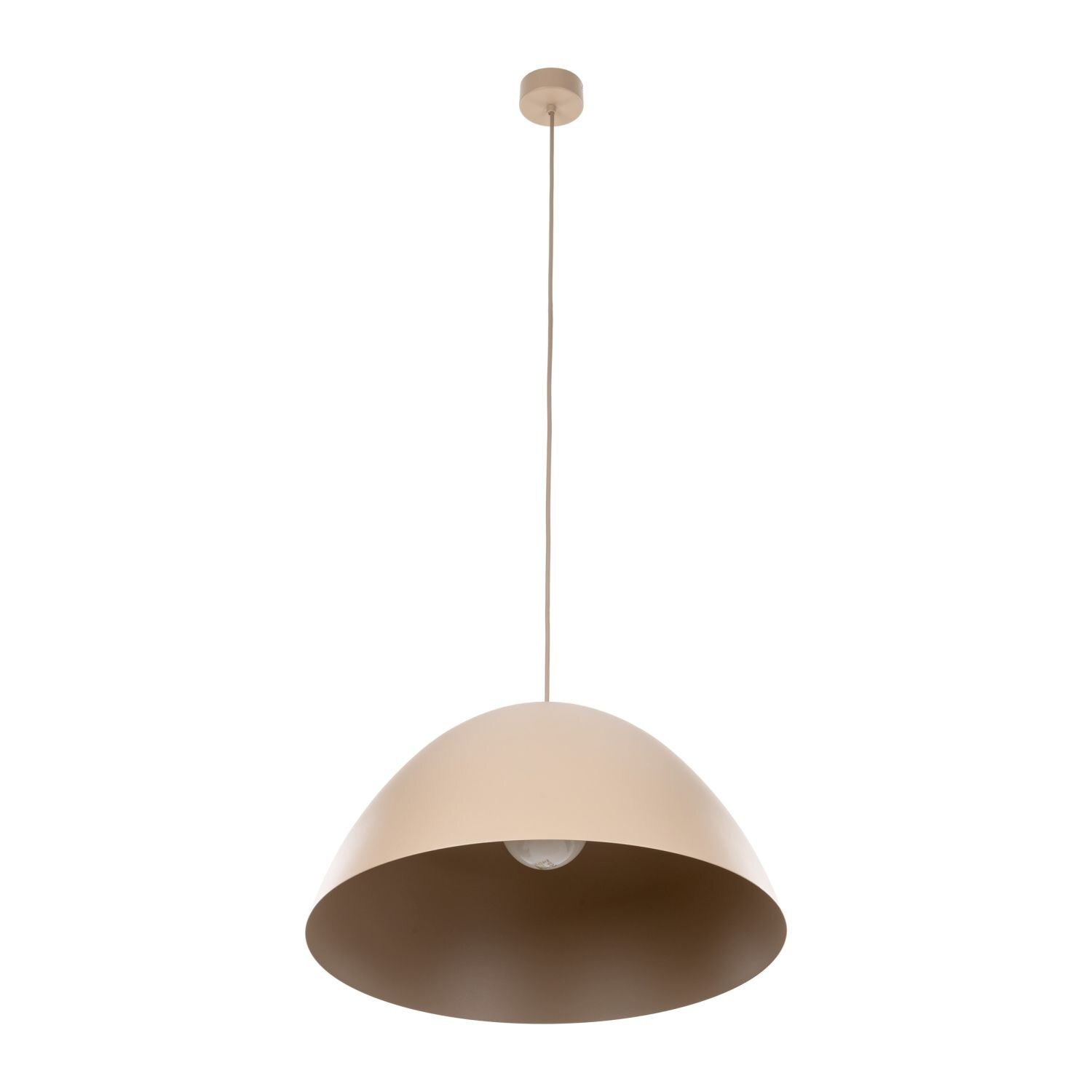 Na obrazie widoczna jest beżowa lampa wisząca o półkulistym kształcie, zawieszona na cienkim przewodzie. Wewnątrz klosza znajduje się żarówka.