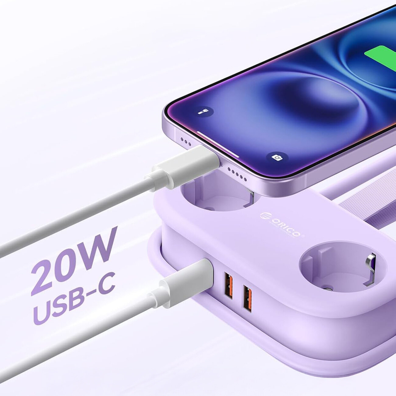 Fioletowa listwa zasilająca z dwoma gniazdami AC, dwoma portami USB-A i jednym USB-C. Na listwie widoczne jest logo \'Orico\' oraz napis \'20W USB-C\'.