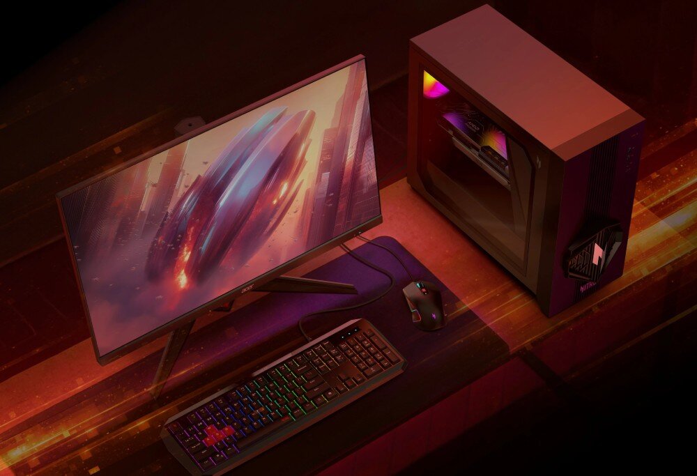 Komputer ACER Nitro N30-100 Widok z góry na stanowisko komputerowe z zakrzywionym monitorem, podświetlaną klawiaturą, myszką oraz stojącą obok jednostką centralną