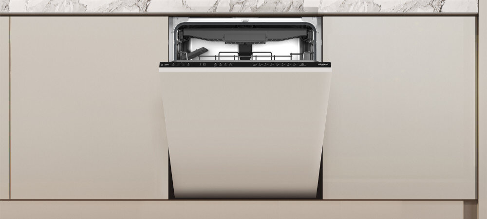 ZMYWARKA WHIRLPOOL WH4ITB14B3N6W Zmywarka Whirlpool do zabudowy z lekko uchylonym frontem. Widoczna jest górna część wnętrza urządzenia oraz panel sterowania cyfrowy panel opóźnienie startu komora Inox stal nierdzewna