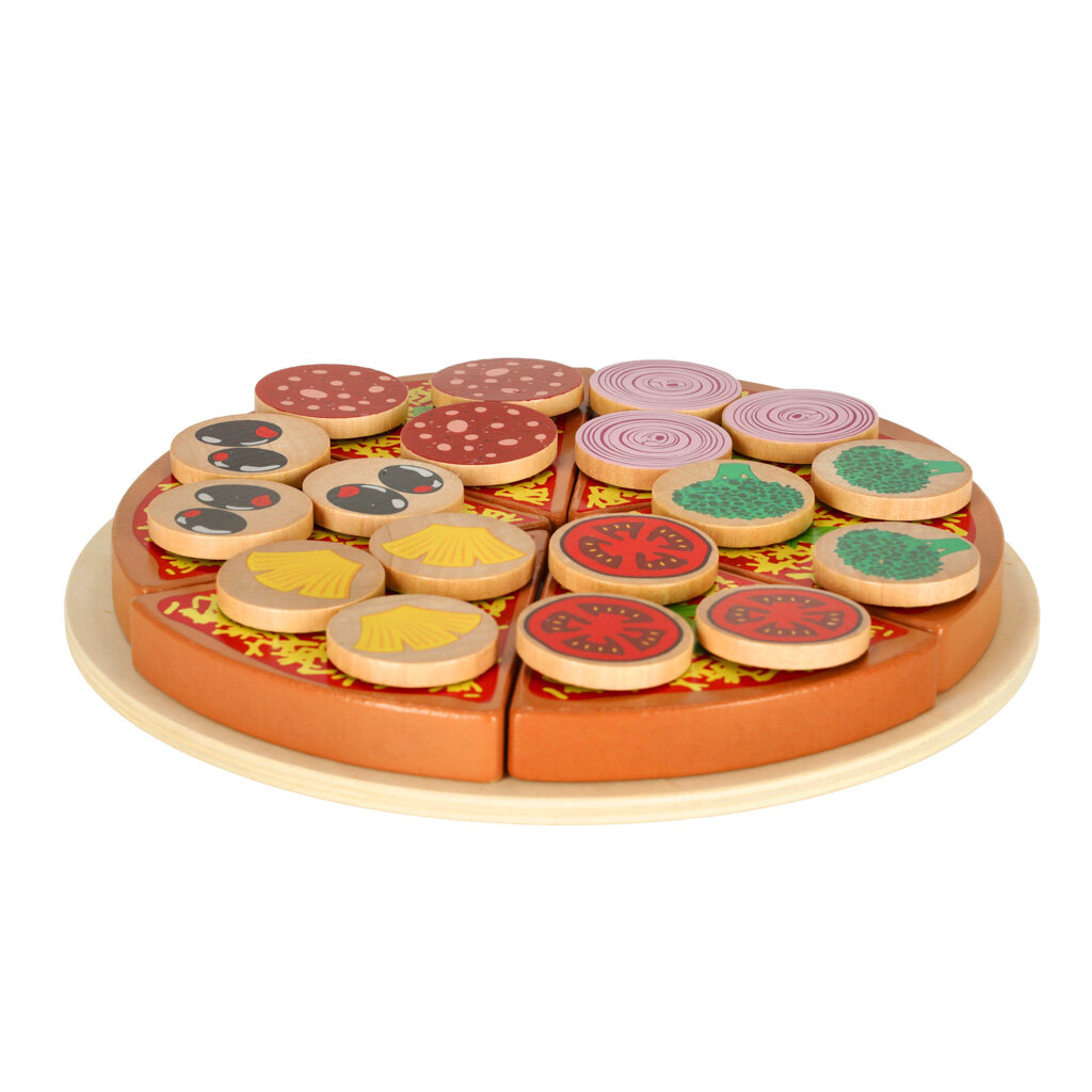 Drewniana pizza do krojenia dla dzieci z różnorodnymi dodatkami, takimi jak pieczarki, pomidory, cebula i brokuły. Elementy są umieszczone na okrągłej podstawie, a każdy kawałek pizzy ma rzep do mocowania dodatków.