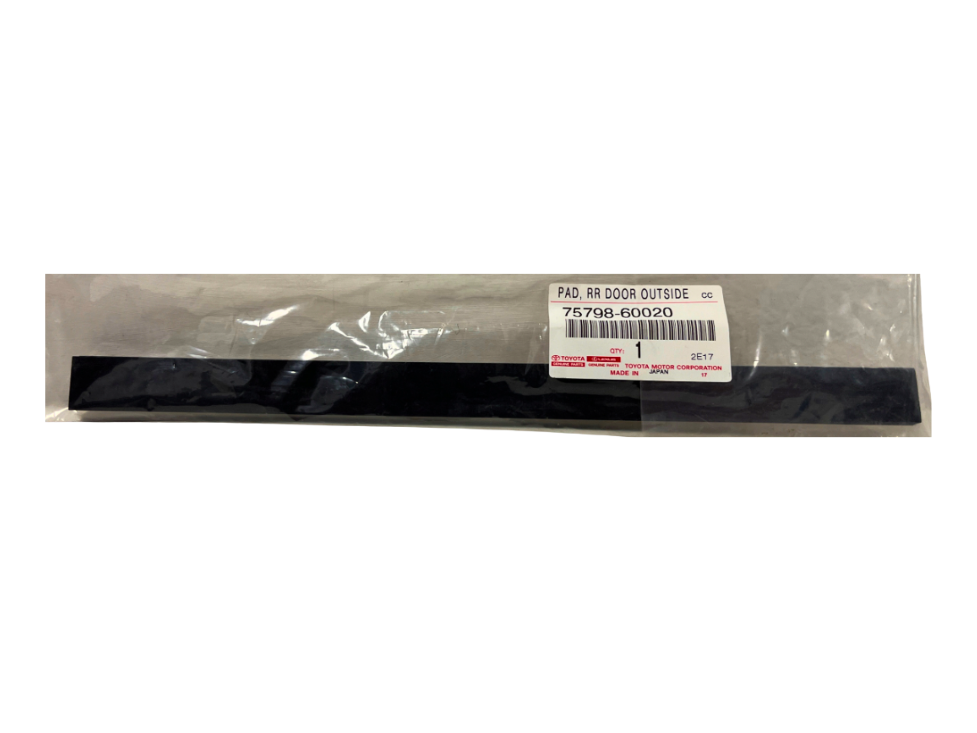 Na obrazie widoczna jest czarna uszczelka zapakowana w przezroczystą folię z etykietą. Etykieta zawiera tekst: \'PAD, RR DOOR OUTSIDE 75798-60020\' oraz logo \'TOYOTA MOTOR CORPORATION\'.