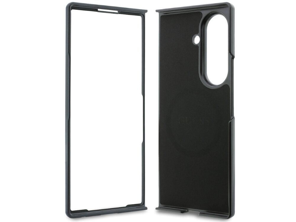 Na obrazie widoczne są dwie części etui w kolorze brązowym, przeznaczone do telefonu. Na jednej z części znajduje się napis \'GUESS\'.