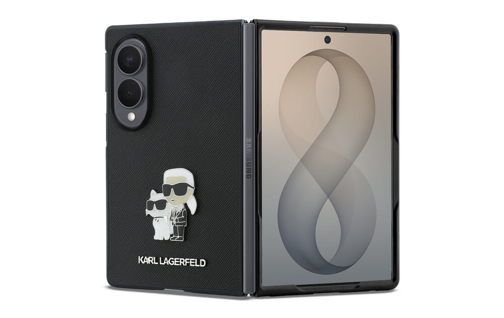 Czarne etui na telefon z grafiką przedstawiającą dwie postacie w okularach przeciwsłonecznych oraz napisem \'KARL LAGERFELD\'. Etui jest otwarte, ukazując ekran telefonu z wyświetloną cyfrą osiem.