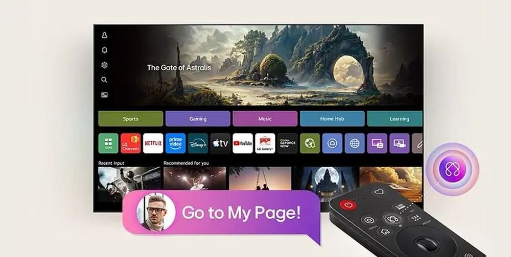 Telewizor wyświetla interfejs z aplikacjami takimi jak Netflix, Prime Video i YouTube oraz obrazem z gry \'The Gate of Astralis\'. Na dole ekranu widoczny jest pilot z przyciskami, a obok niego fioletowy dymek z tekstem \'Go to My Page!\'.