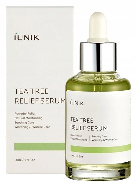 Na obrazie widoczna jest butelka z pipetą oraz pudełko produktu IUNIK Tea Tree Relief Serum. Na opakowaniu znajduje się tekst: \'Powerful Relief, Natural Moisturizing, Soothing Care, Whitening & Wrinkle Care, 50ml / 1.71 fl.oz\'.