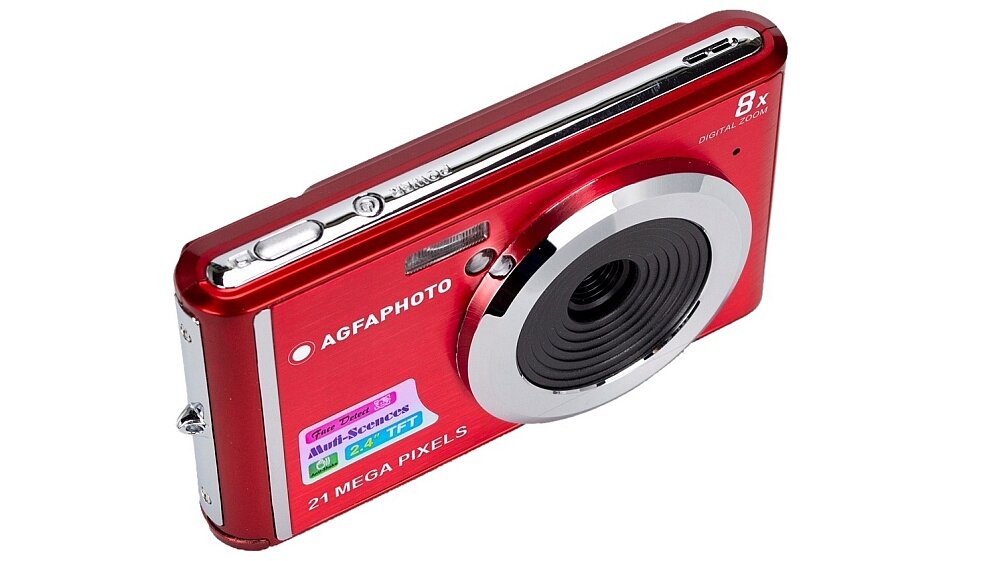 Czerwony aparat fotograficzny z logo AGFAPHOTO, posiadający napis \'21 MEGA PIXELS\'. Na obudowie widoczne są przyciski oraz obiektyw z oznaczeniem \'8x DIGITAL ZOOM\'.