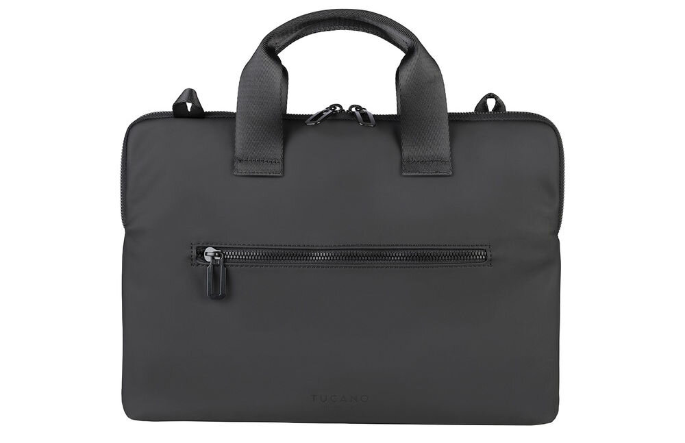 Czarne etui na laptopa z uchwytami, posiada zamek błyskawiczny na przedniej kieszeni. Widoczne logo: TUCANO.