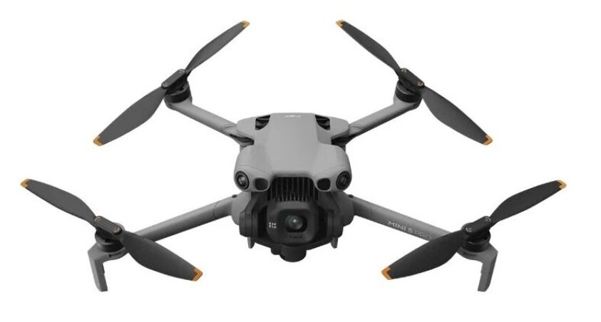 Дрон DJI Mini 5 Pro на білому тлі.
