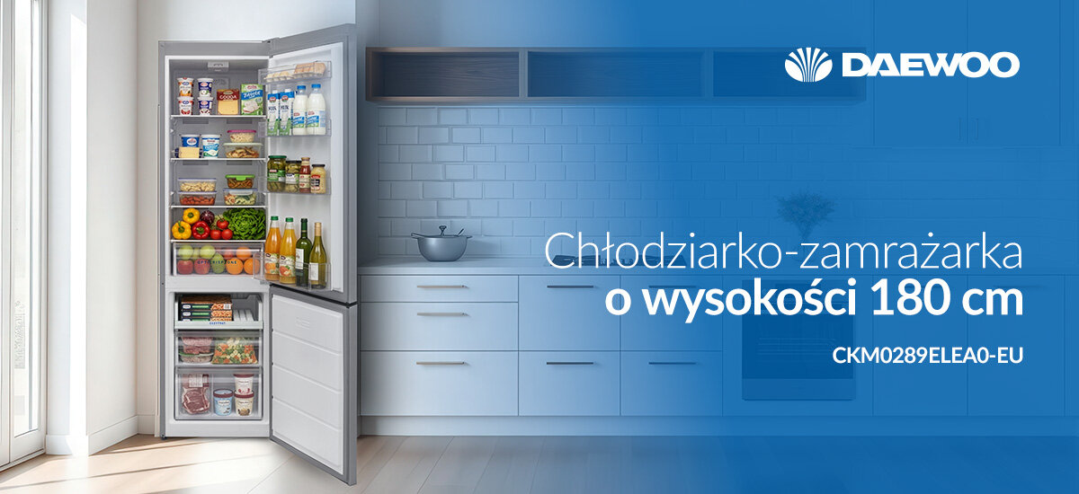 LODÓWKA DAEWOO CKM0289ELEA0-EU Chłodziarko-zamrażarka Daewoo o wysokości 180 cm z otwartymi drzwiami. Grafika prezentuje przestronne wnętrze z półkami, szufladami i miejscem na butelki
