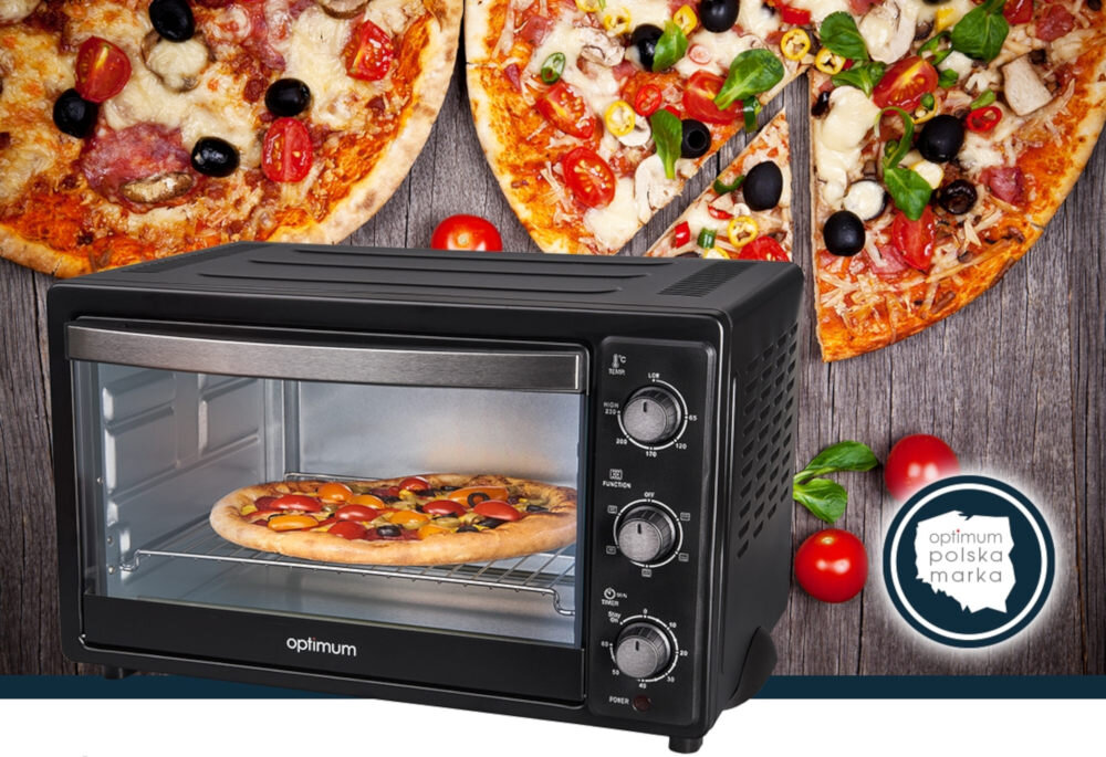 Czarny mini piekarnik z trzema pokrętłami na panelu przednim, w którym znajduje się pizza. Obok piekarnika widoczne są dwie pizze oraz logo z napisem \'optimum polska marka\'.