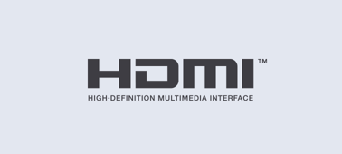 Logo z napisem \'HDMI HIGH-DEFINITION MULTIMEDIA INTERFACE\' na szarym tle.